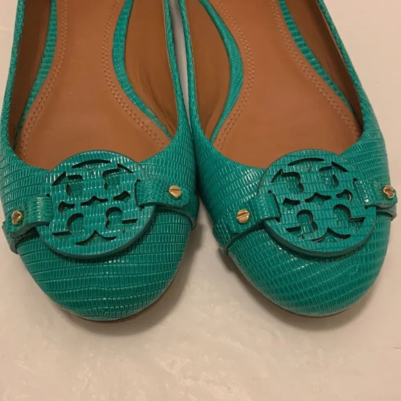 TORY BURCH‎ Matte Micro Tejus Print Mini Miller Flat in Pond Green - Picture 5 of 11